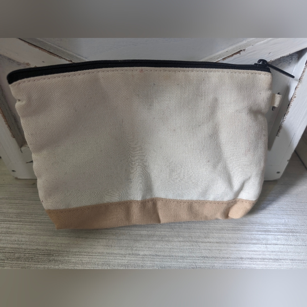 Thirty-One Canvas Zipper Pouch Warm Sand